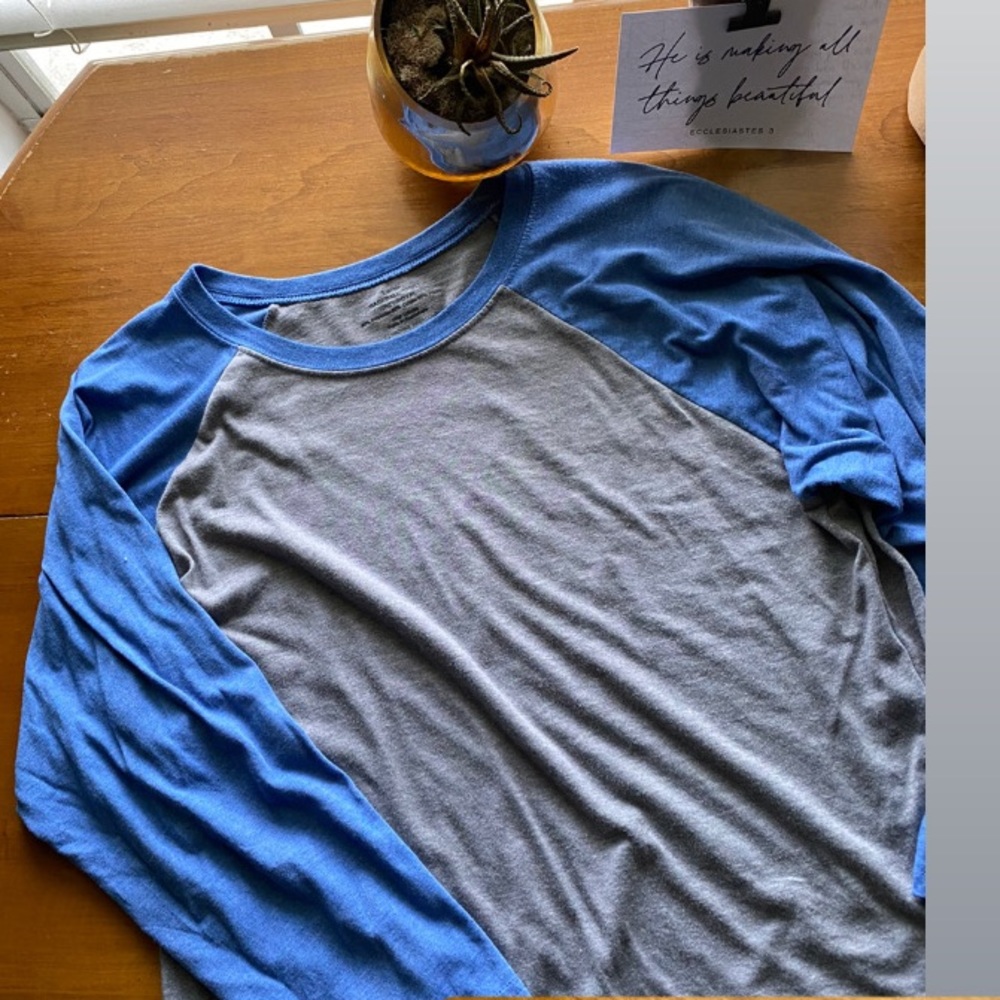 baseball tee